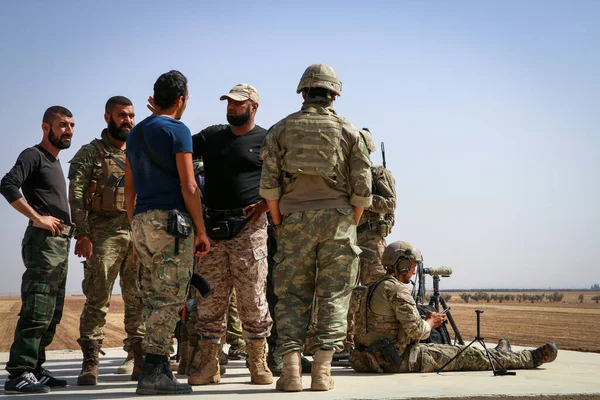 Military Conversation Conversation Turkish Soldiers Fighters Syrian Armed Opposition Aleppo — 图库照片