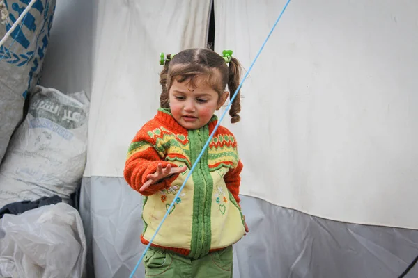 Alep Syrie Décembre 2019Un Groupe Enfants Réfugiés Dans Camp Prend — Photo