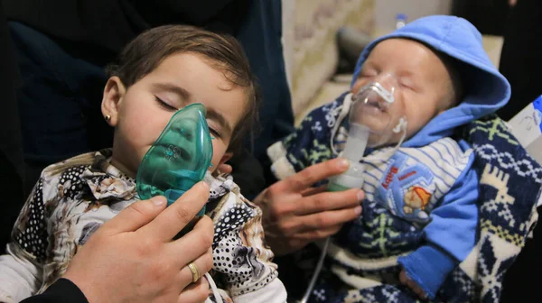 Crianças Pequenas São Tratadas Hospital Aleppo Síria Setembro 2019 — Fotografia de Stock