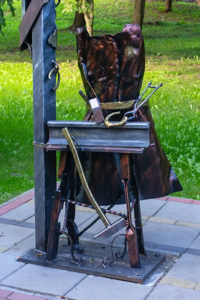 Lutsk, Ukrayna - 5 Eylül 2020: Demirci Anıtı.