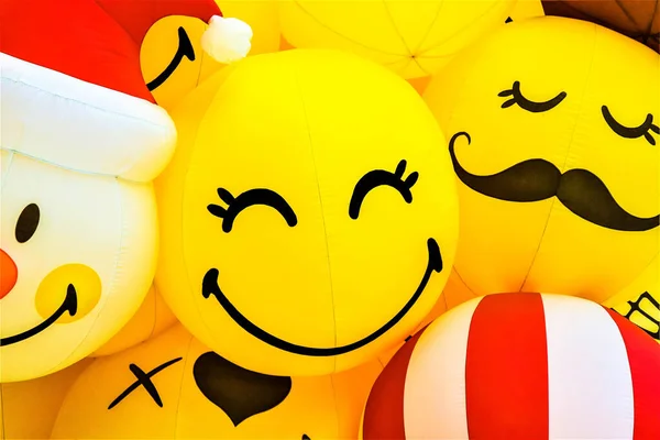 Lächeln Gelber Luftballon Der Partei — Stockfoto