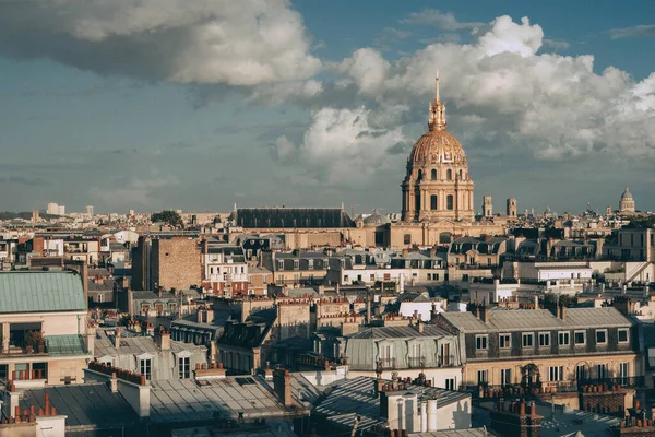 Gündüzleri Fransa, Paris 'teki ünlü Ordu Müzesi..