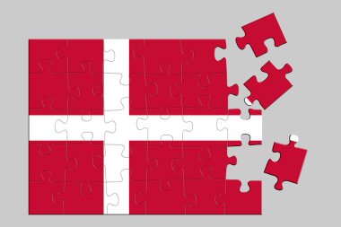 Üzerinde Danimarka bayrağı olan bir yapboz, yapbozun bazı parçaları dağınık ya da bağlantısız. İzole edilmiş arka plan. 3d illüstrasyon.