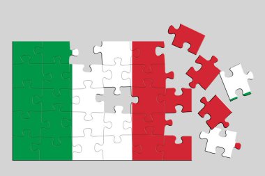 İçinde İtalya bayrağının olduğu bir yapboz. Bulmacanın bazı parçaları dağınık ya da bağlantısız. İzole edilmiş arka plan. 3d illüstrasyon.