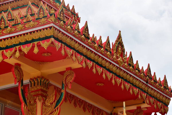 Тайский Канок Художественная церковь Крыши и красивые
