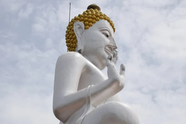 Statue Buddha Nei Templi Thailandesi Sono Rispettate Adorate Dai Buddisti — Foto Stock