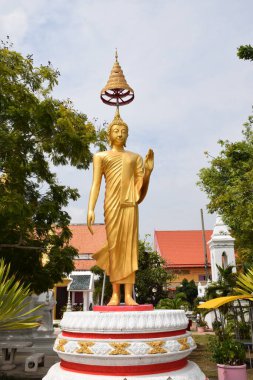 Buda heykeli Buda 'nın anısına inşa edilmiştir ve halkın günlük yaşamının bir örneğidir..
