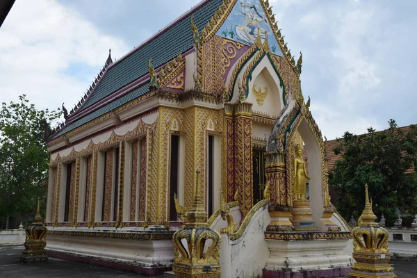 Красиво Построенные Церкви Таиланде Использования Религиозных Церемониях — стоковое фото