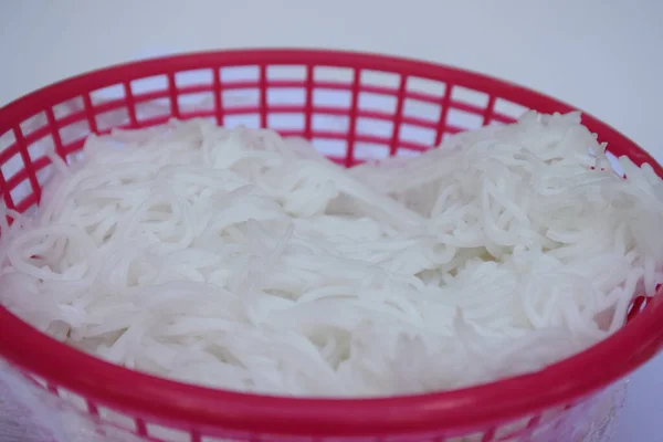 Rice Noodles Red Basket White Backdrop — Stock Photo, Image