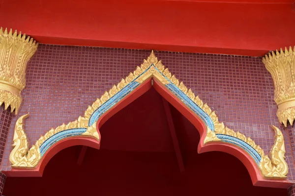 Передня Частина Церкви Прикрашена Тайським Дизайном — стокове фото