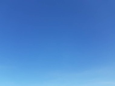 Arkaplan için beyazdan maviye gradyan resimler.