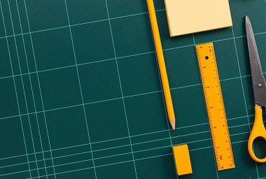 Yeşil kesim mat üst görünüm üzerindeki resim turuncu kırtasiyesini kapat.