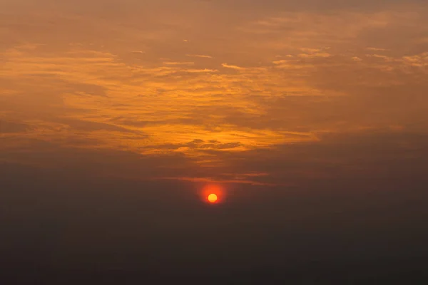 Céu Com Nuvens Sunrise Céu Fundo — Fotografia de Stock