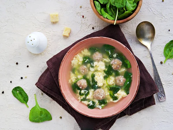 Soupe Mariage Italienne Maison Avec Boulettes Viande Épinards Frais Oeuf — Photo