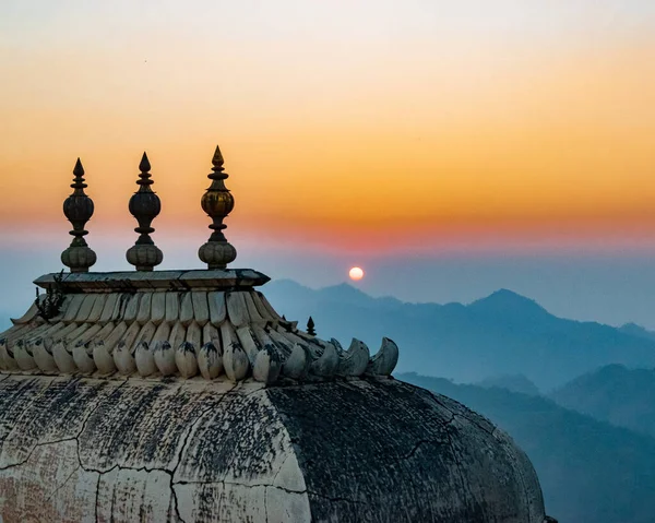 Arravalies 'te Günbatımı, Kumbhalgarh Kalesi, Rajasthan