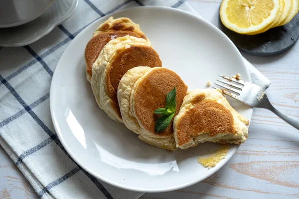 Panekuk Souffle Halus Jepang Buatan Sendiri — Stok Foto