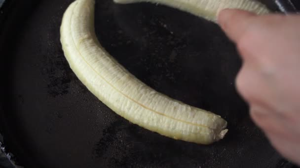 Smażony Banan Olejem Patelni Domu Dużą Ilością Pary — Wideo stockowe