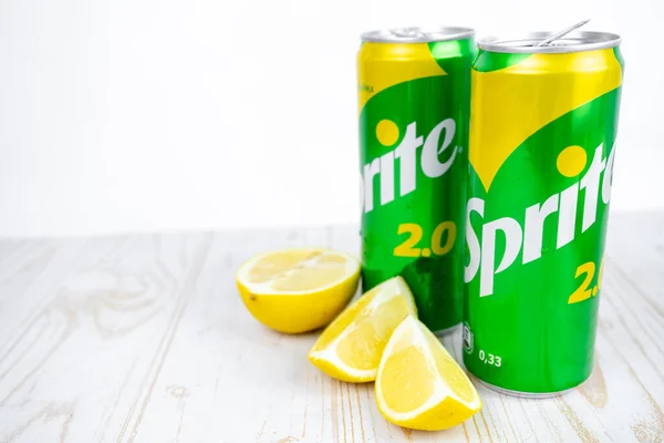 Copo Água Com Gás Sprite Com Gelo Hortelã Limão Conceito — Fotografia de Stock