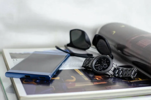 Moda Unisex Negócios Elegante Sem Relógio Pulso Marca Smartphone Óculos — Fotografia de Stock