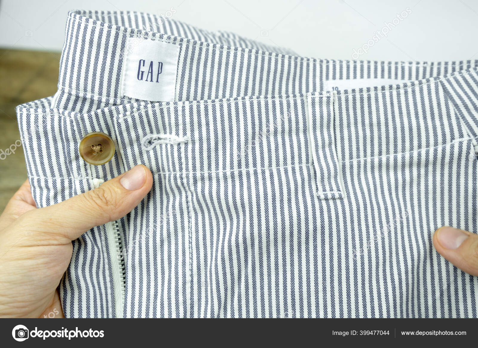 Gap striped jeans best sale