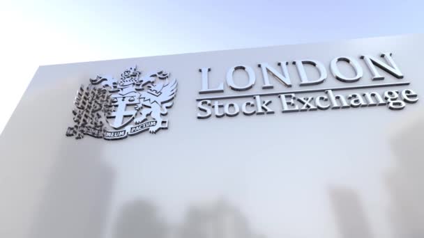Metal London Stock Exchange Group Emblem Byggnad Fasad — Stockvideo
