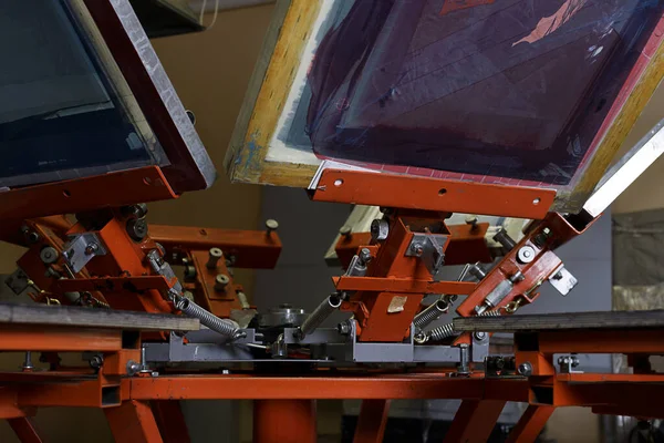 Print Screening Gerät Siebdruck Produktion Druck Von Bildern Auf Shirts — Stockfoto