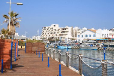 Carnon Plage, Montpellier güneyinde bir sahil beldesi 