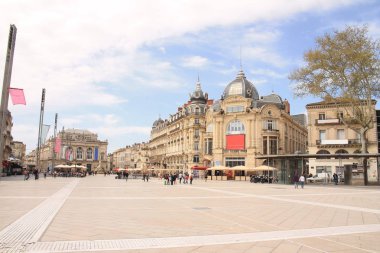 Komedi meydanda Montpellier, onun opera ve üç graces çeşme, Fransa
