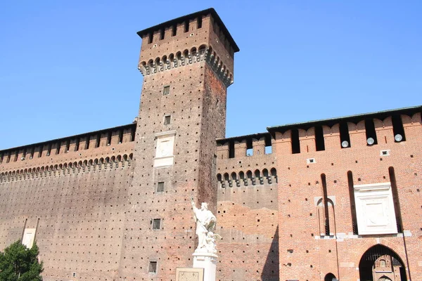 Sforza Kalesi Milan İtalya