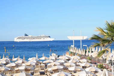 Fransız Rivierası, Fransa sahil boyunca Cannes ve Croisette plaj