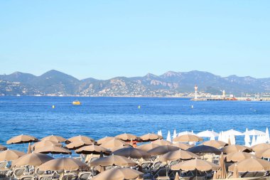 Fransız Rivierası, Fransa sahil boyunca Cannes ve Croisette plaj