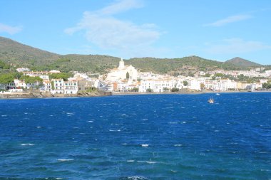 Cadaques Amazing İspanya köyü, Akdeniz, Costa Brava, Katalonya