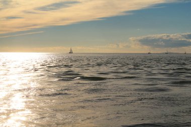 Yelkende Akdeniz deniz, Fransa