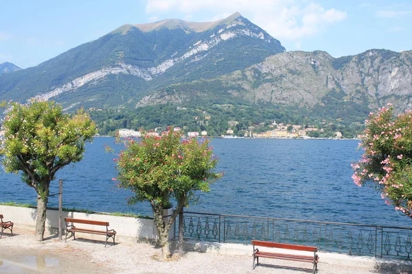 ロンバルディア州イタリア領コモ州コモ湖 地球上の楽園 美しいイタリア — ストック写真