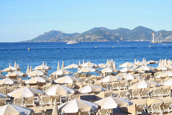 Fransız Rivierası, Fransa sahil boyunca Cannes ve Croisette plaj