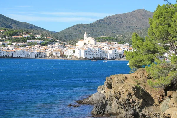 Cadaques Akdeniz köyü, Costa Brava'nın İncisi, İspanya
