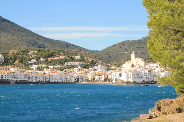 Cadaques Akdeniz köyü, Costa Brava'nın İncisi, İspanya