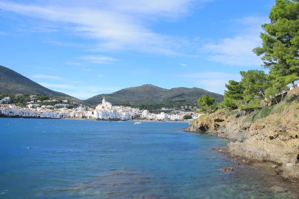 Cadaques Akdeniz köyü, Costa Brava'nın İncisi, İspanya