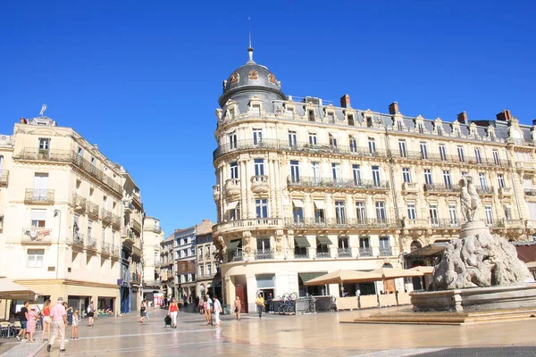 Montpellier komedi Meydanı ve üç graces çeşmesinin, Hérault, Fransa