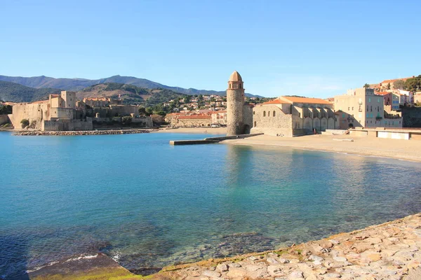 Famous Town Collioure Foothills Pyrenees Located Vermeille Coast Last Stretch — Stock Photo, Image