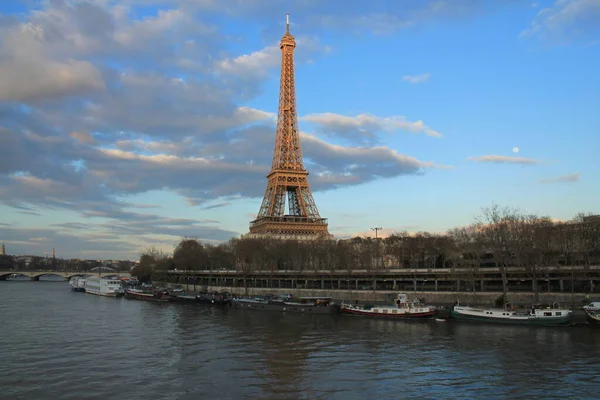 Amazing Sunrise Beautiful Sky Eiffel Tower River Seine Paris Capital — Zdjęcie stockowe