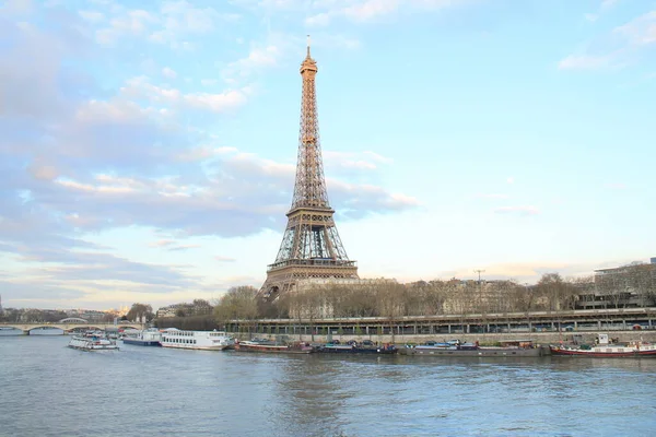 Amazing Sunrise Beautiful Sky Eiffel Tower River Seine Paris Capital —  Fotos de Stock