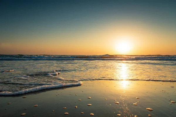 Хвилі Заході Сонця Середземному Морі — стокове фото