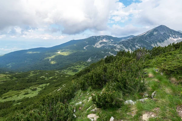 Niesamowity Krajobraz Muratov Peak Mountain River Pirin Mountain Bułgaria — Zdjęcie stockowe