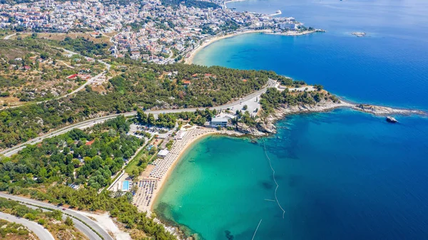 Luftaufnahme der Stadt Kavala im Norden Griechenlands. — Stockfoto