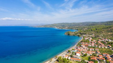 Yaz Neos Marmaras Köyü. Sithonia, Yunanistan.