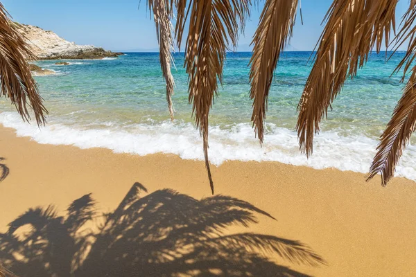 Hermosa playa de Tigania en Grecia . — Foto de Stock