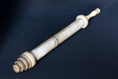 Rosh Hashanah Hashana Yahudi Yeni Yıl Tatili ve Yuvarlak Parşömen Parşömenli Yom Kippur konsepti