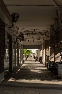 Coronavirus karantinası sırasında sokaklar boş