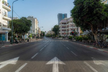 Coronavirus karantinası sırasında sokaklar boş